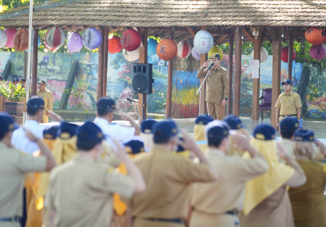Foto 3 dari 10: Gelar Apel Pejabat, Wali Kota Ingatkan Peningkatan Kinerja