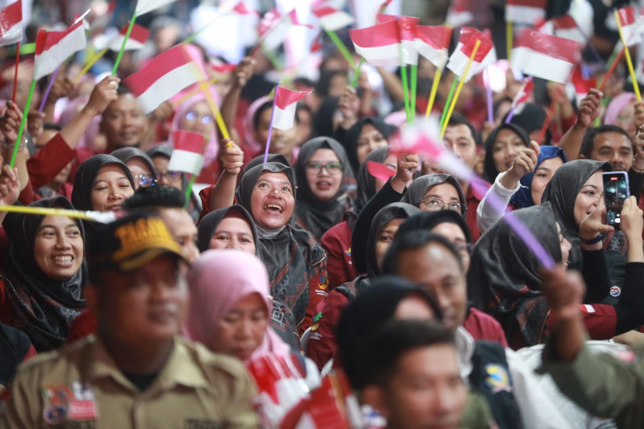 Foto 16 dari 19: Dampingi Gubernur Jatim, Wali Kota Hadiri Sapa Pilar Kesejahteraan Sosial