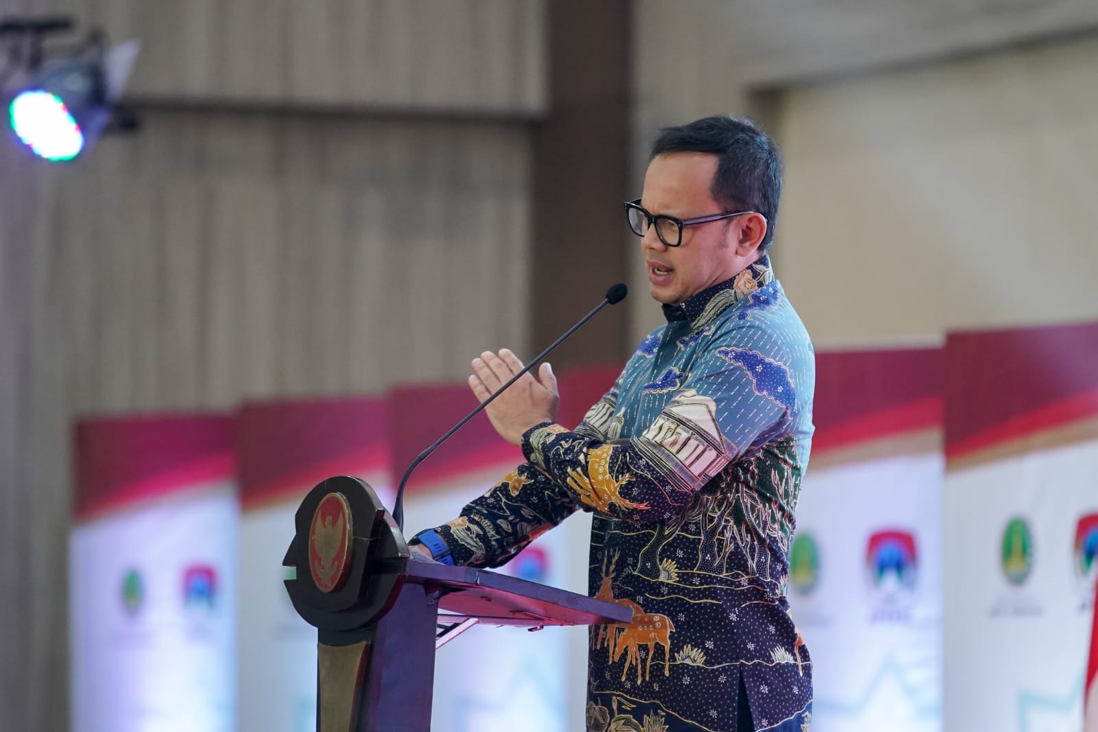 Foto 4 dari 9: Hadiri Rakerkomwil IV Ke-18 Di Pasuruan, Wali Kota Siap Jalankan Sinergi Pembangunan Berkelanjutan