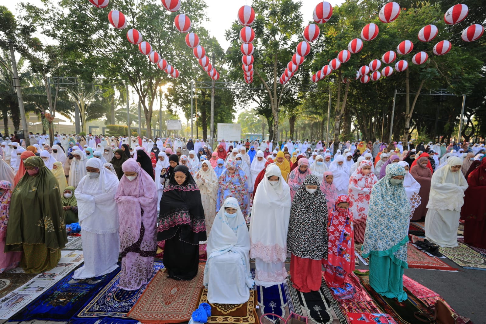 Foto 1 dari 1: Muhammadiyah Rayakan Lebaran 21 April, Delapan Lokasi Disiapkan Untuk Gelar Salat Ied