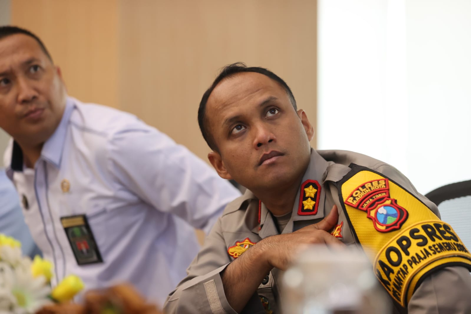 Foto 4 dari 9: Hadiri Rapat Paripurna, Pj Wali Kota Sampaikan Jawaban Atas Pemandangan Umum Fraksi DPRD Untuk Raperda APBD 2025