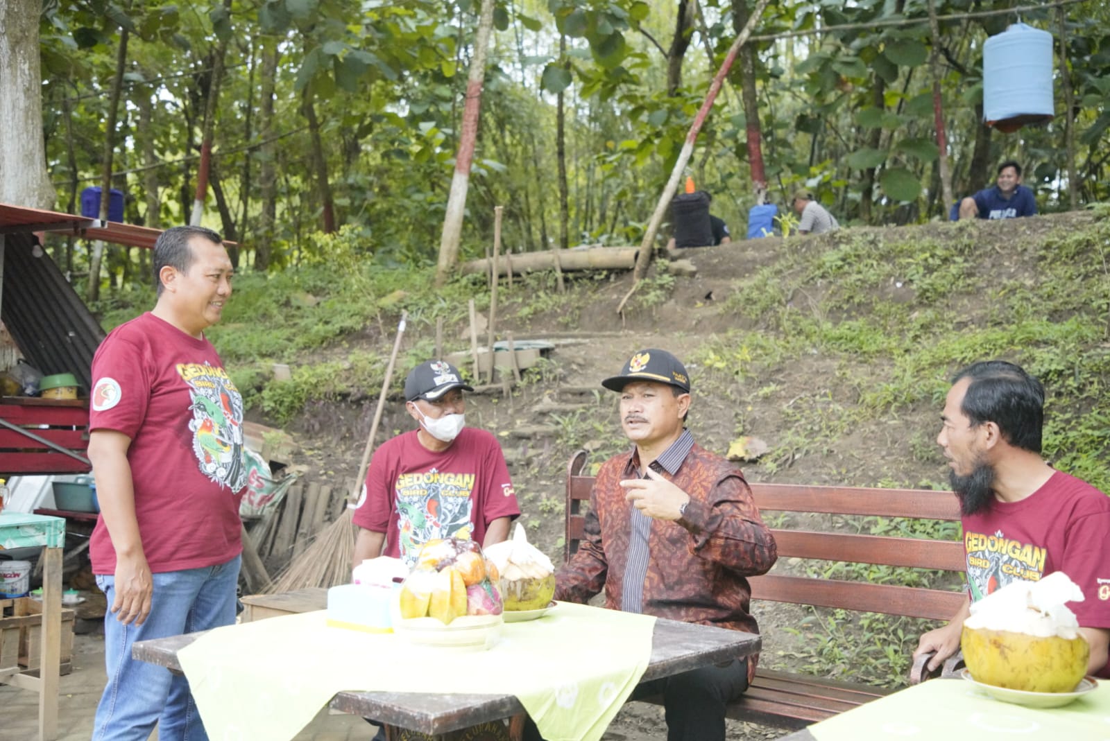Foto 2 dari 6: Berhasil Ramaikan Lapak Melalui Lomba, Wali Kota Apresiasi Paguyuban Kampung Eduwisata Gedongan
