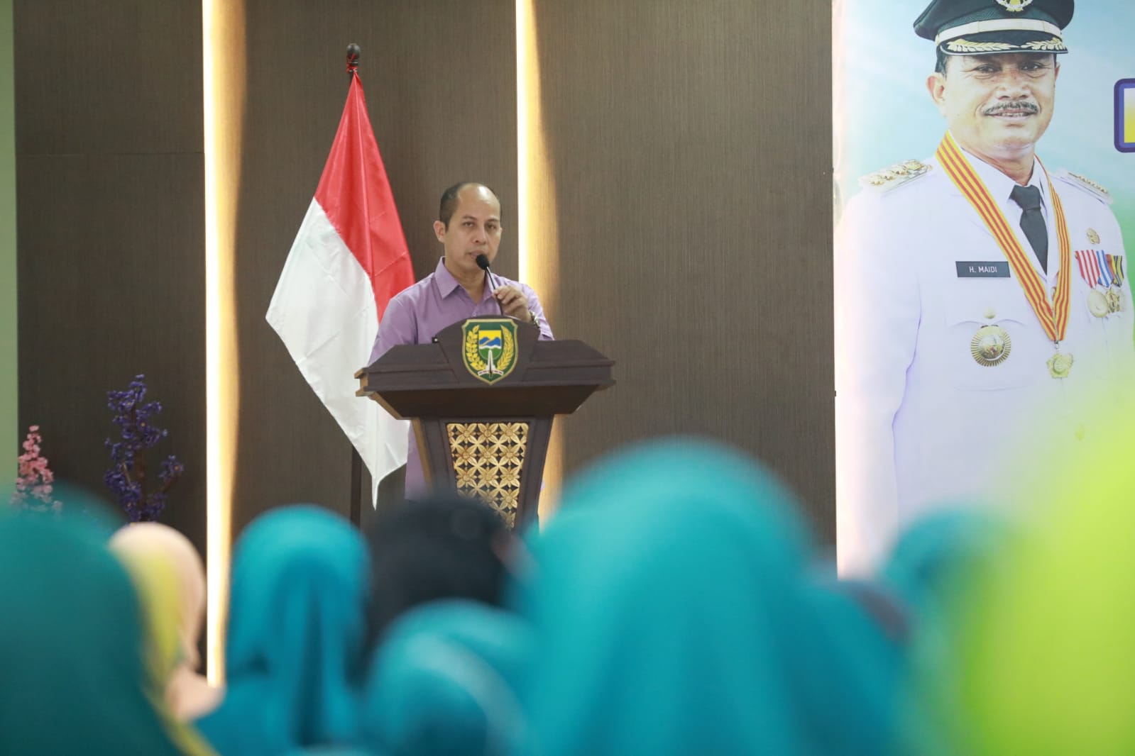 Foto 2 dari 9: Buka Seminar Peringatan HUT ke-20 RSUD Kota Madiun, Wali Kota Harap Pelayanan Semakin Ditingkatkan