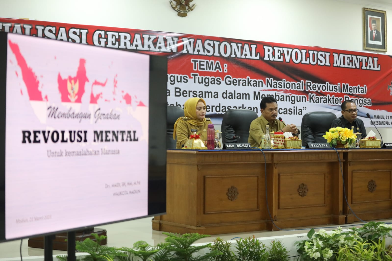 Foto 3 dari 7: Jadi Narsum Sosialisasi Gerakan Nasional Revolusi Mental, Wali Kota Tekankan ASN Harus Bermental Melayani