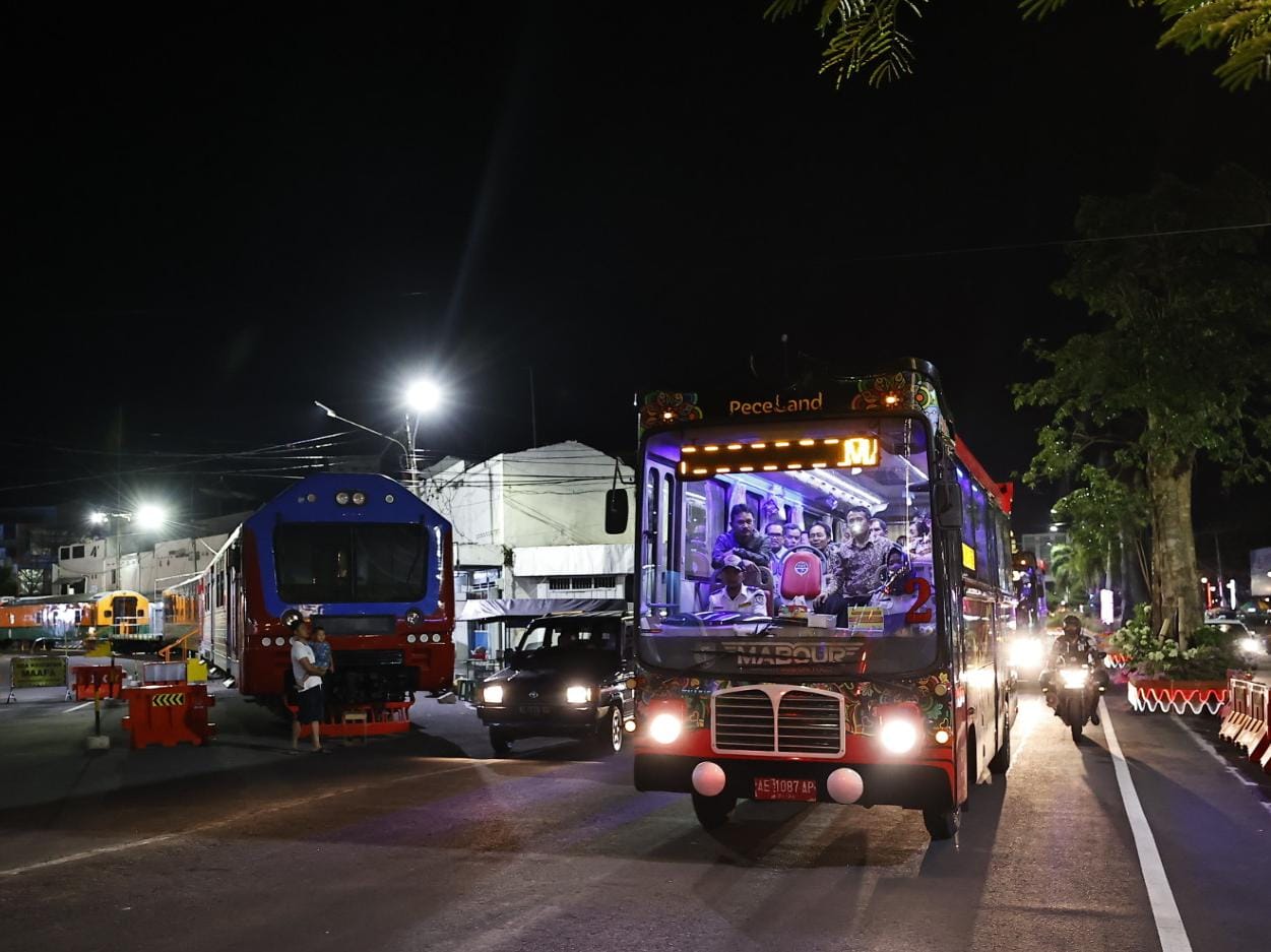 Foto 7 dari 10: Pucuk Pimpinan Jawa Pos Radar Berkumpul, Wali Kota Kenalkan Kemajuan Kota Madiun