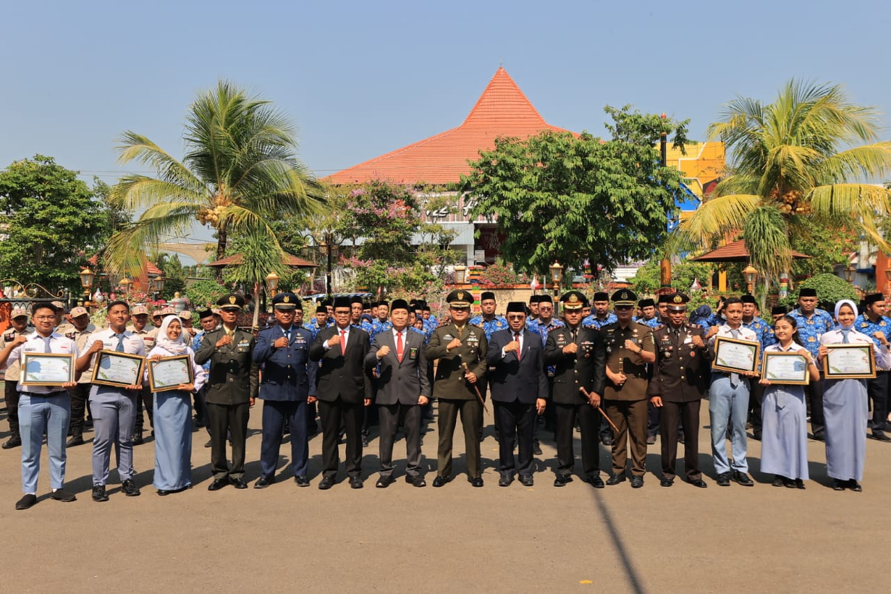 Foto 7 dari 9: Peringati Sumpah Pemuda, Pj Wali Kota Pesan Berikan Kontribusi Terbaik untuk Bangsa