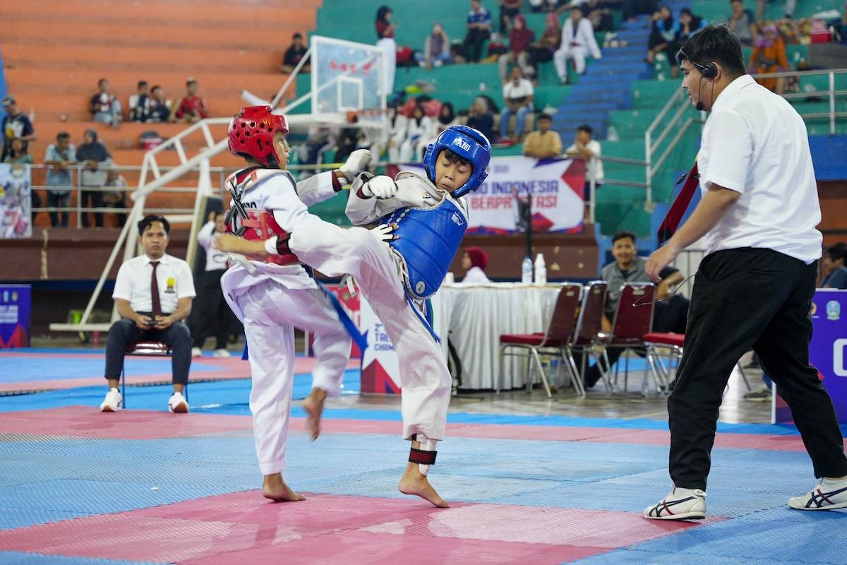 Foto 7 dari 9: Adu Teknik dan Skill Atlet Taekwondo di Kota Pendekar