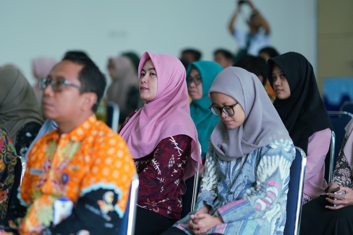 Foto 5 dari 9: Hadiri Kegiatan Monev Kinerja di Dispendukcapil, Wali Kota Harap Pelayanan Optimal