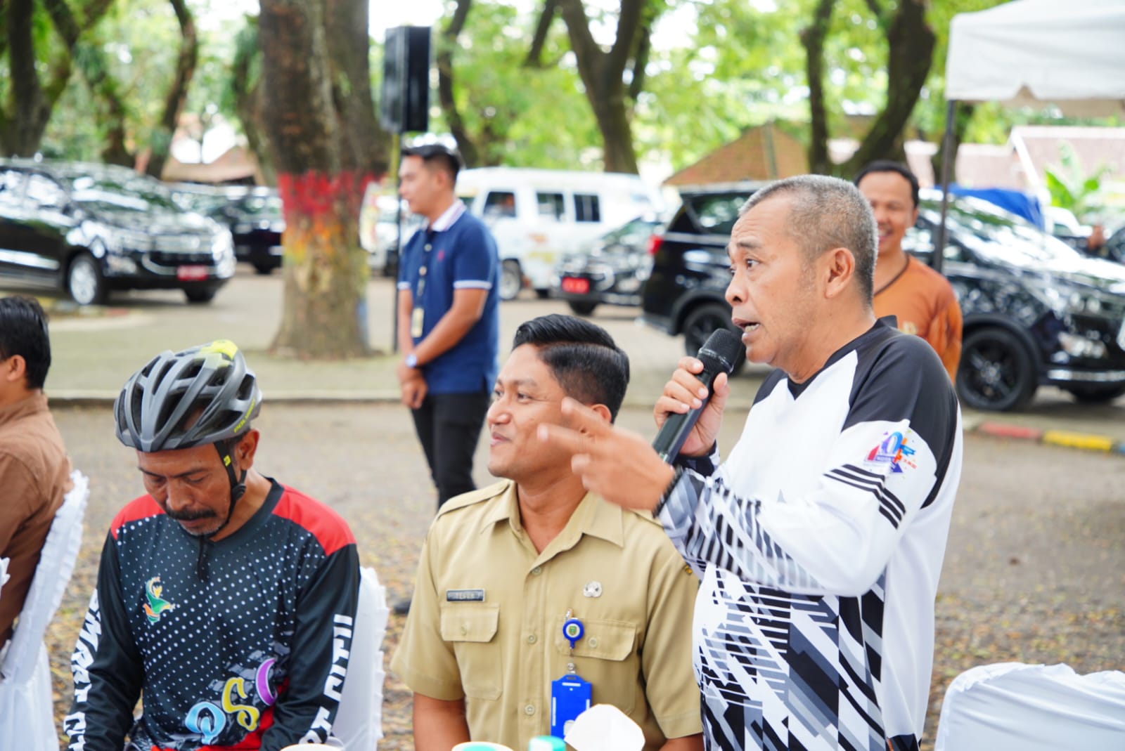 Foto 4 dari 9: Rakor Bersama Pejabat Pemkot Madiun, Wali Kota Imbau Tingkatkan Koordinasi Antar OPD