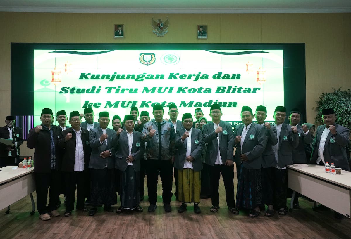 Foto 8 dari 9: Terima Kunker MUI Kota Blitar, Wali Kota: Kita Terbuka untuk Belajar