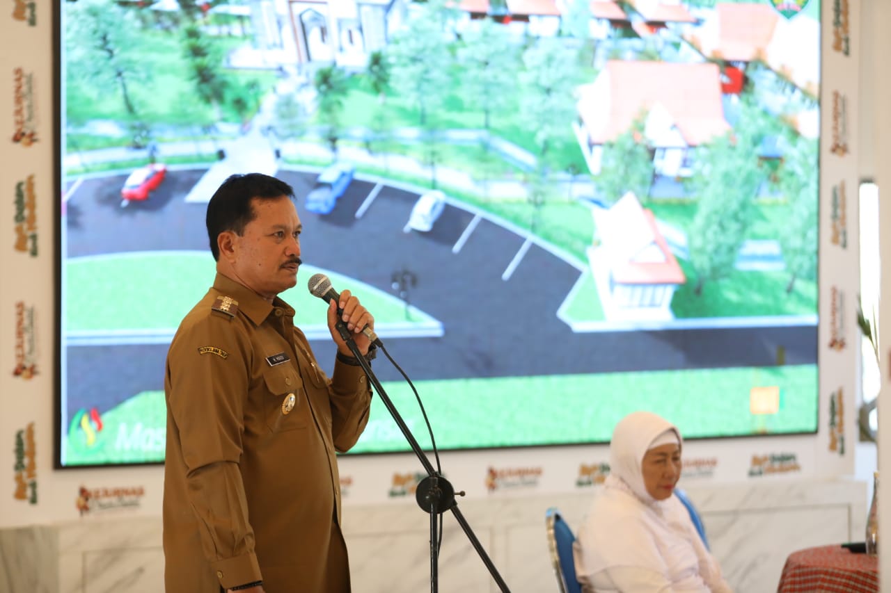 Foto 2 dari 11: Dukung Peningkatan Kesehatan Lansia, Wali Kota Gelar Pelatihan Instruktur Senam Lansia