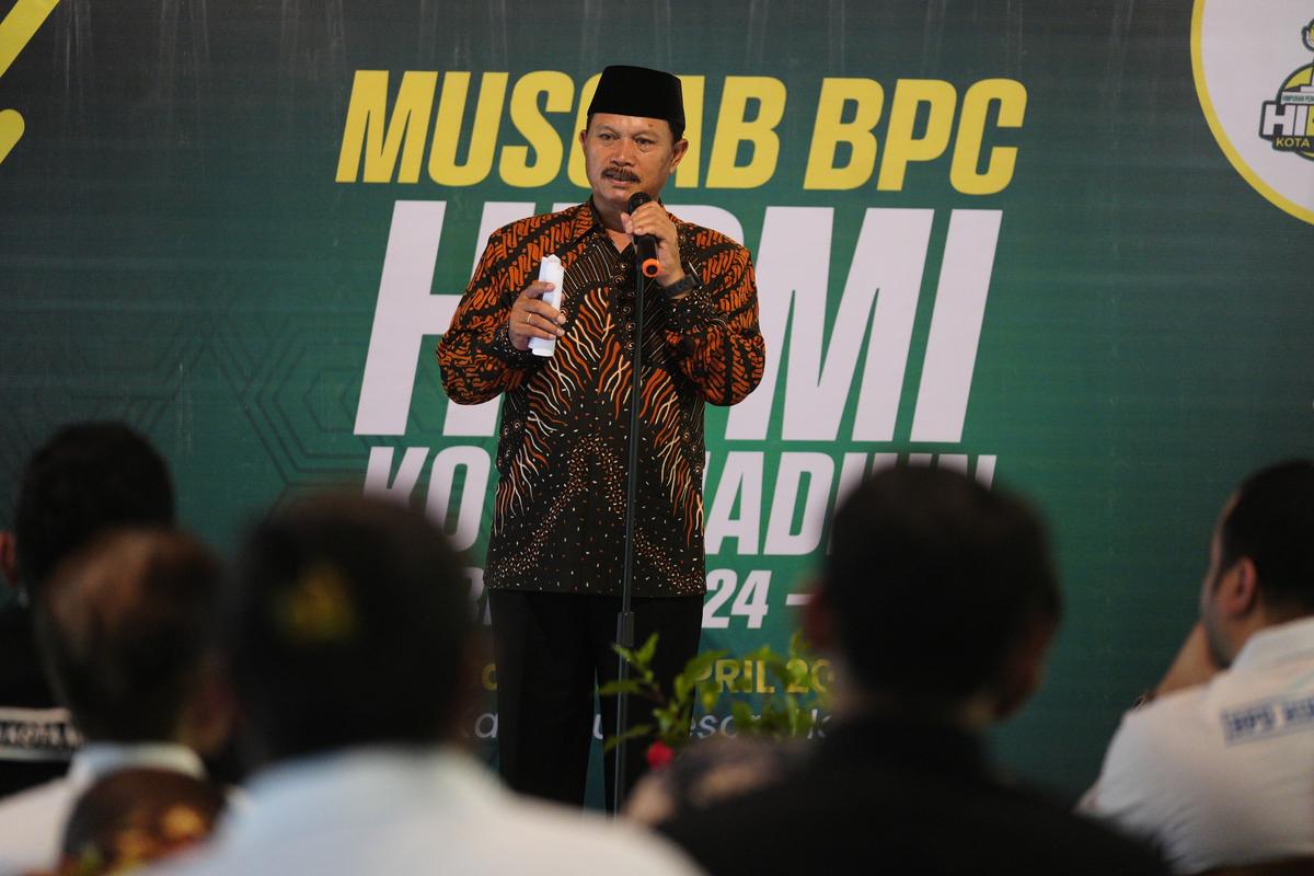 Hadiri Muscab BPC HIPMI, Wali Kota Ajak Sinergi Dengan Pemkot Madiun Untuk Tingkatkan Perekonomian Kota