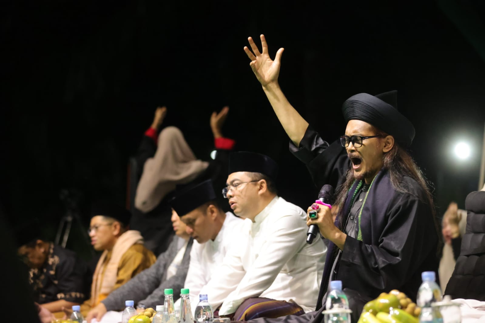 Foto 8 dari 19: Agungkan Nabi Muhammad Dalam Madiun Bersholawat