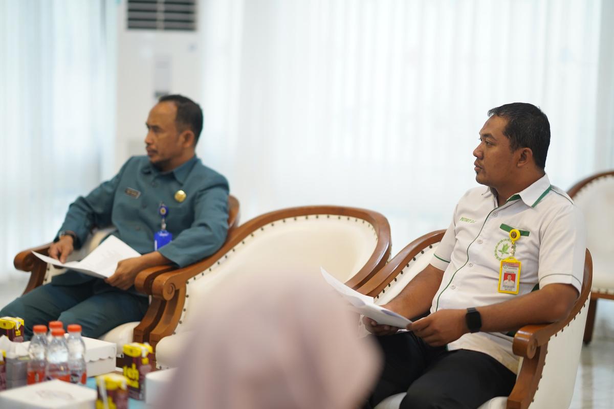 Foto 6 dari 9: Pimpin Rakor Peringatan Hari Pahlawan, Pj Wali Kota Ingin Peringatan Berjalan Optimal