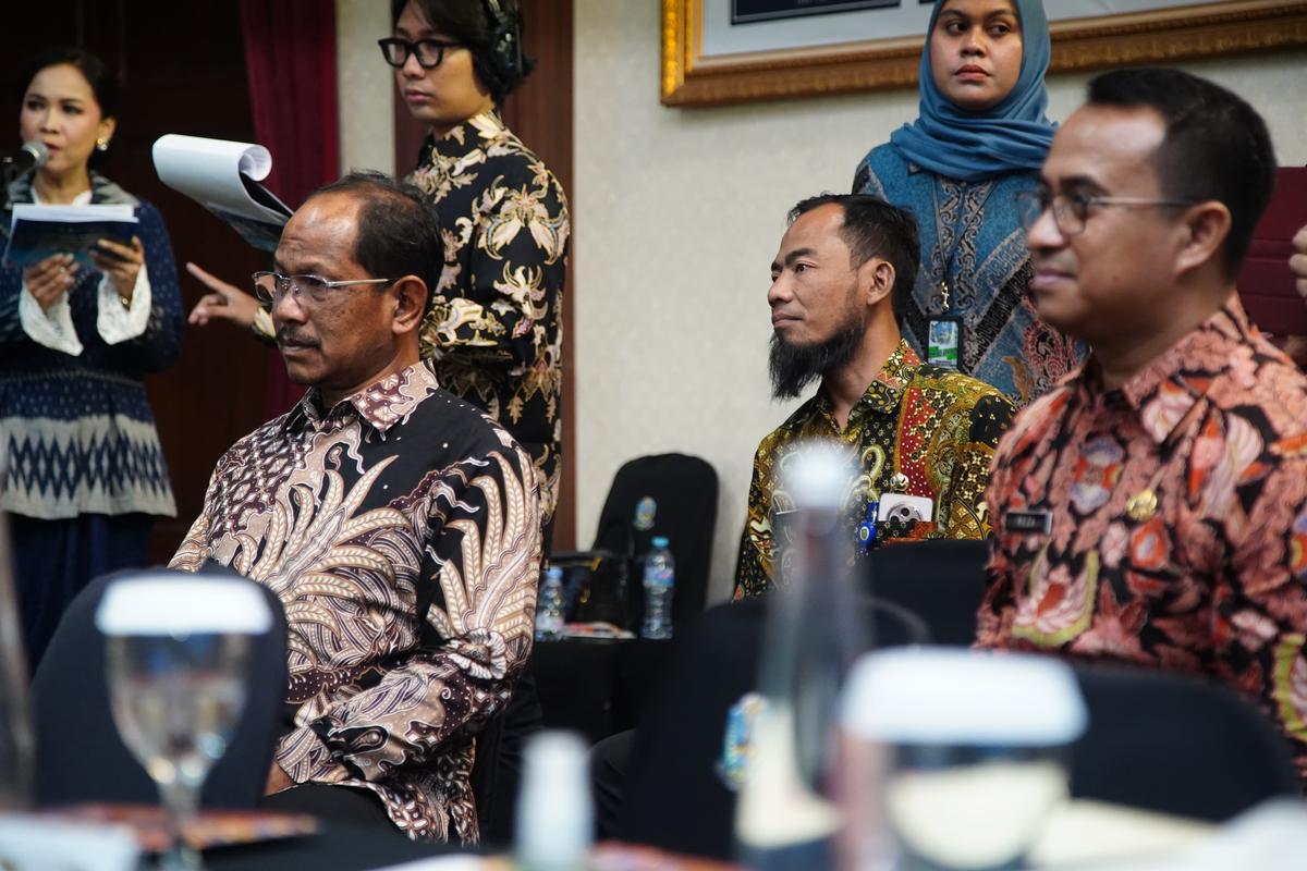 Foto 4 dari 9: Kota Madiun Raih TPID Berkinerja Terbaik Wilayah Jatim