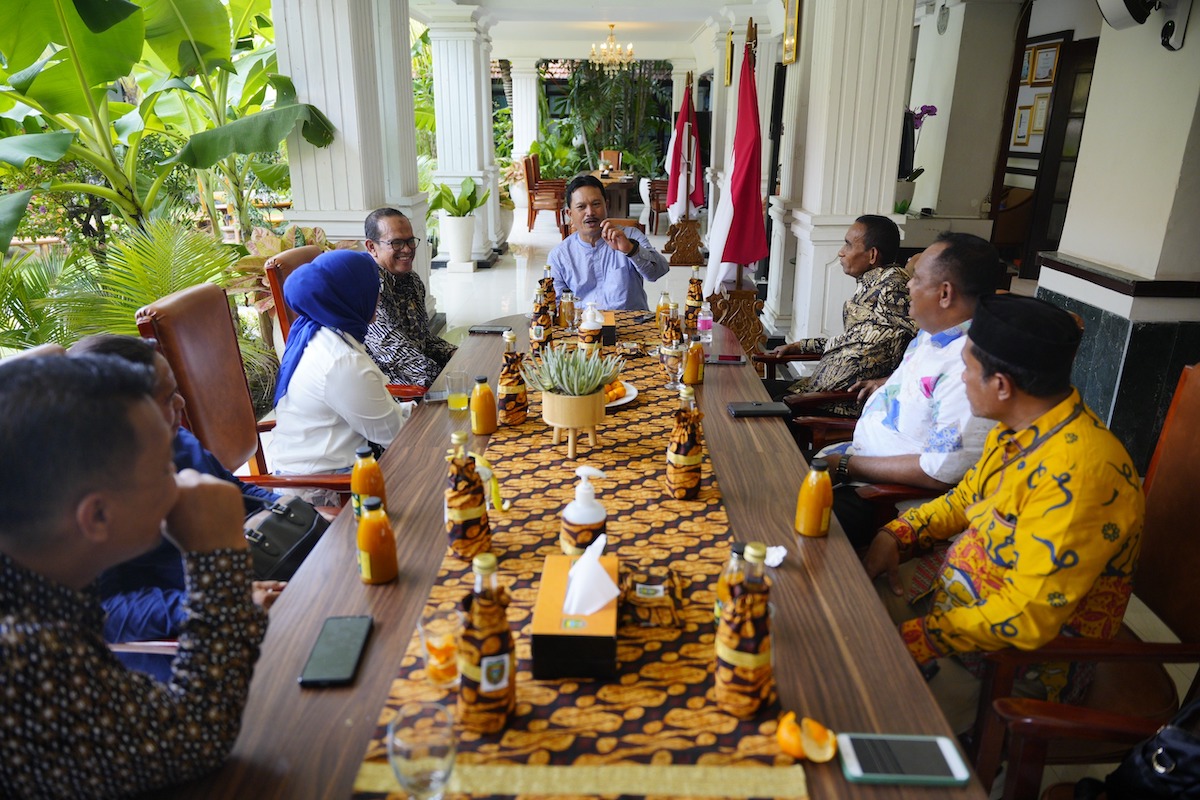 Foto 2 dari 8: Tertarik Belajar Banyak Hal, PJ Wali Kota Tual Temui Wali Kota Madiun Usai Kunjungan TPID Provinsi Maluku
