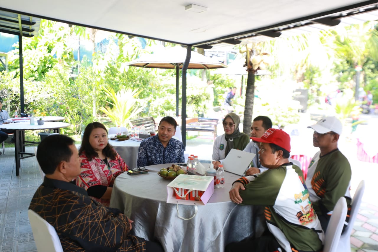 Foto 1 dari 9: Gelar Dua Audiensi, Wali Kota Bahas Investasi Untuk Kota Pendekar