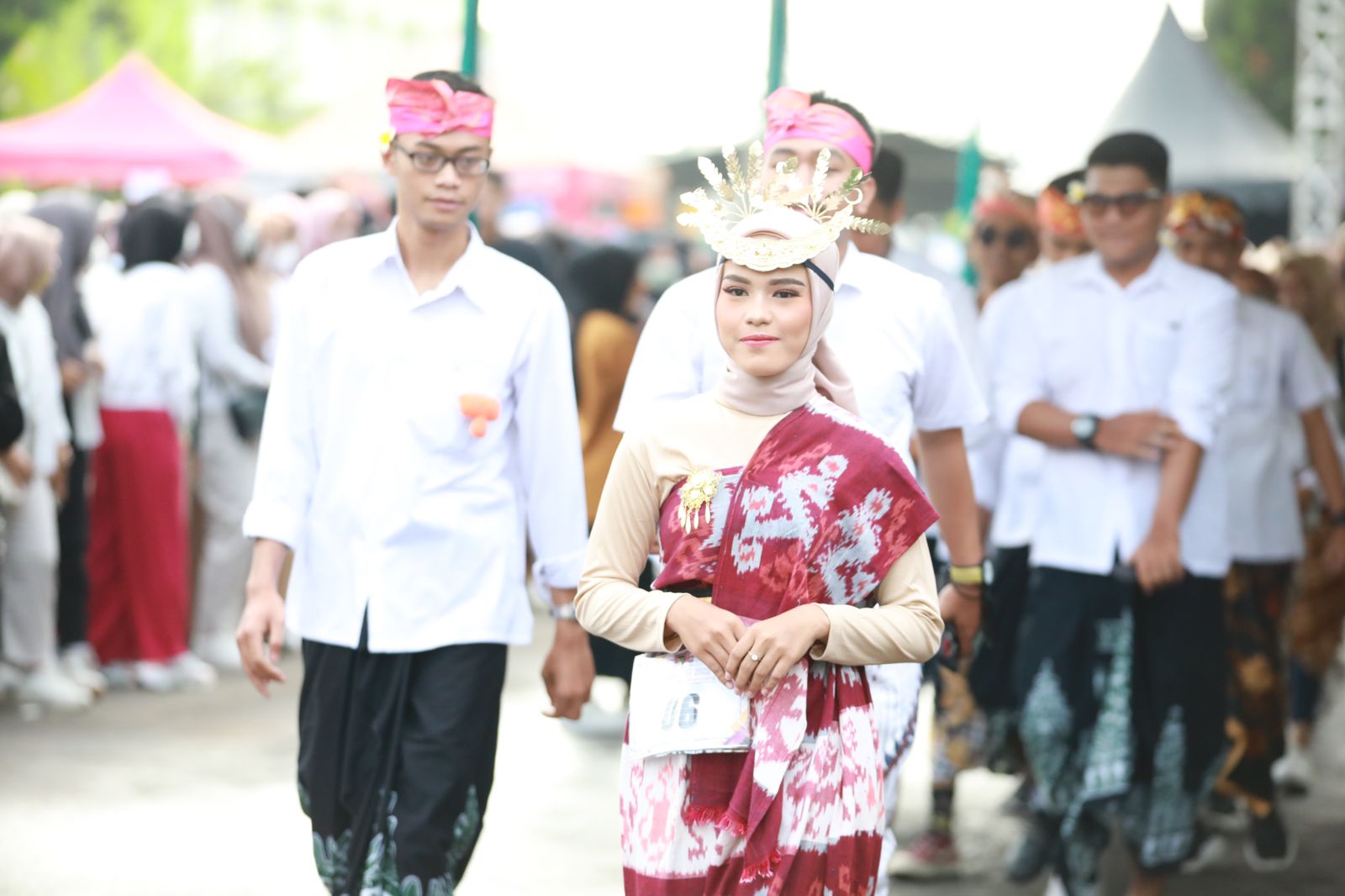 Foto 3 dari 9: Hadiri HUT Stikes Bhakti Husada Mulia, Wali Kota Harap Peningkatan Kualitas Lembaga