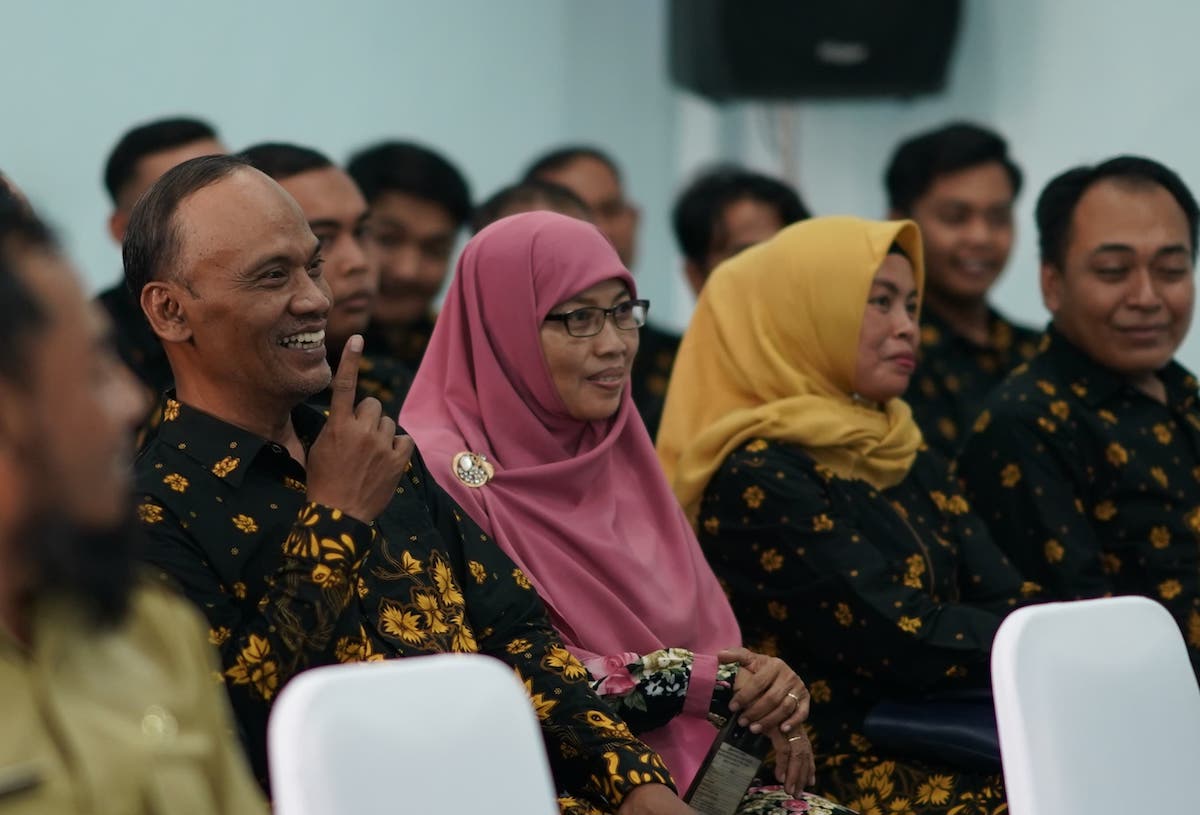 Foto 7 dari 9: Gelar FGD dan Pembinaan Karyawan/Karyawati Perumda Aneka Usaha, Wali Kota Pesan Optimal dalam Bekerja