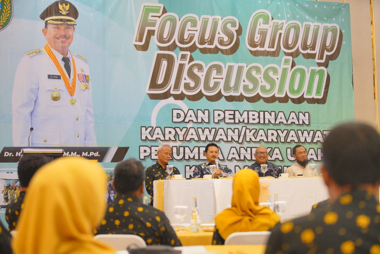 Foto 7 dari 9: Tak Hanya Tingkatkan Kinerja, Wali Kota Juga Tekankan Kejujuran Dalam Bekerja