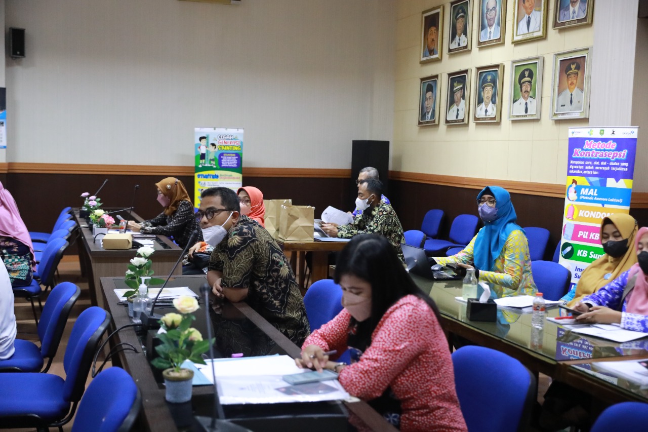 Foto 2 dari 8: Dua Pekan Berjalan, Wali Kota Evaluasi Pelaksanaan Warung Stop Stunting