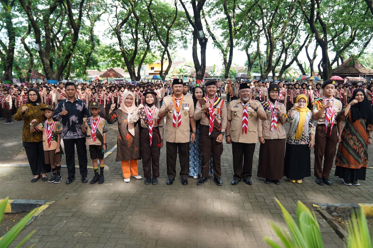 Foto 5 dari 9: 617 Pramuka Raih Lencana Garuda, Wali Kota Pesan Jaga Tri Satya dan Dasa Darma