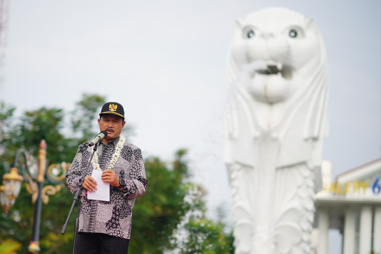 Foto 2 dari 10: Bekal Penting Arungi Dunia Kerja, Wali Kota Minta Mahasiswa Lebih Aktif Berorganisasi