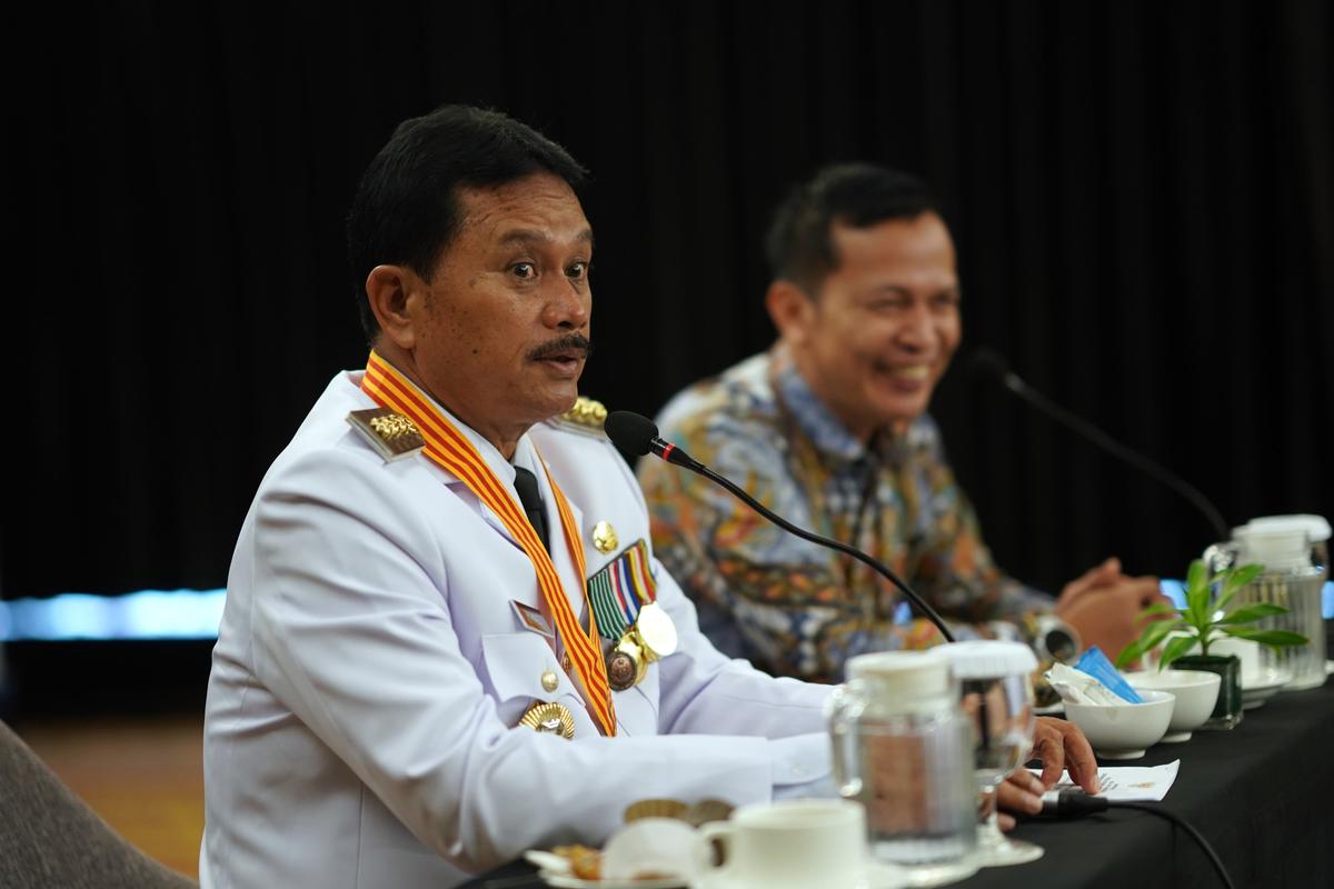 pic 2