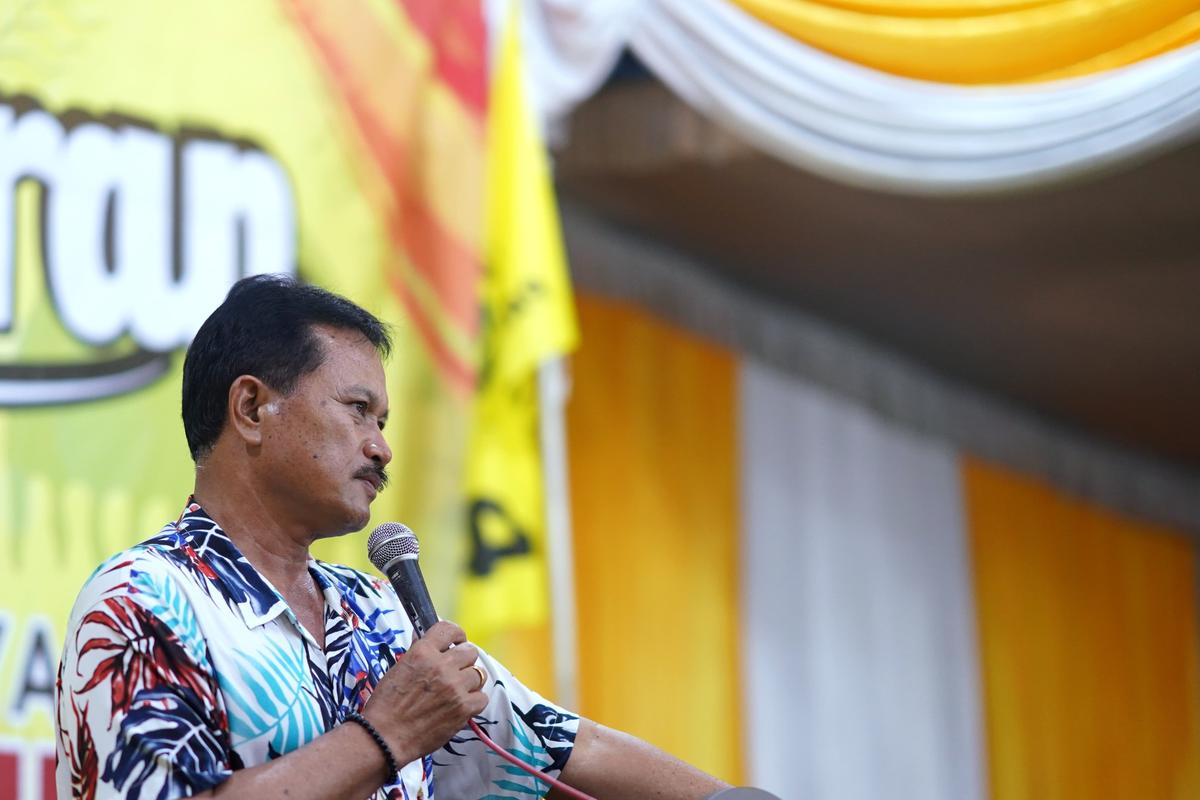 Foto 2 dari 8: Hadiri Tasyakuran Caleg Sudarmadji, Wali Kota Berikan Selamat