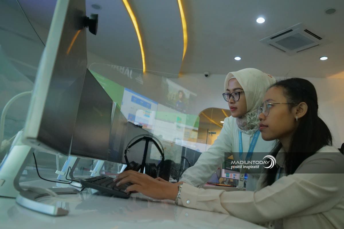 Foto 1 dari 9: Kembangkan Program Smart City, Pemkot Madiun Rencanakan Bangun Command Operation Center⁣