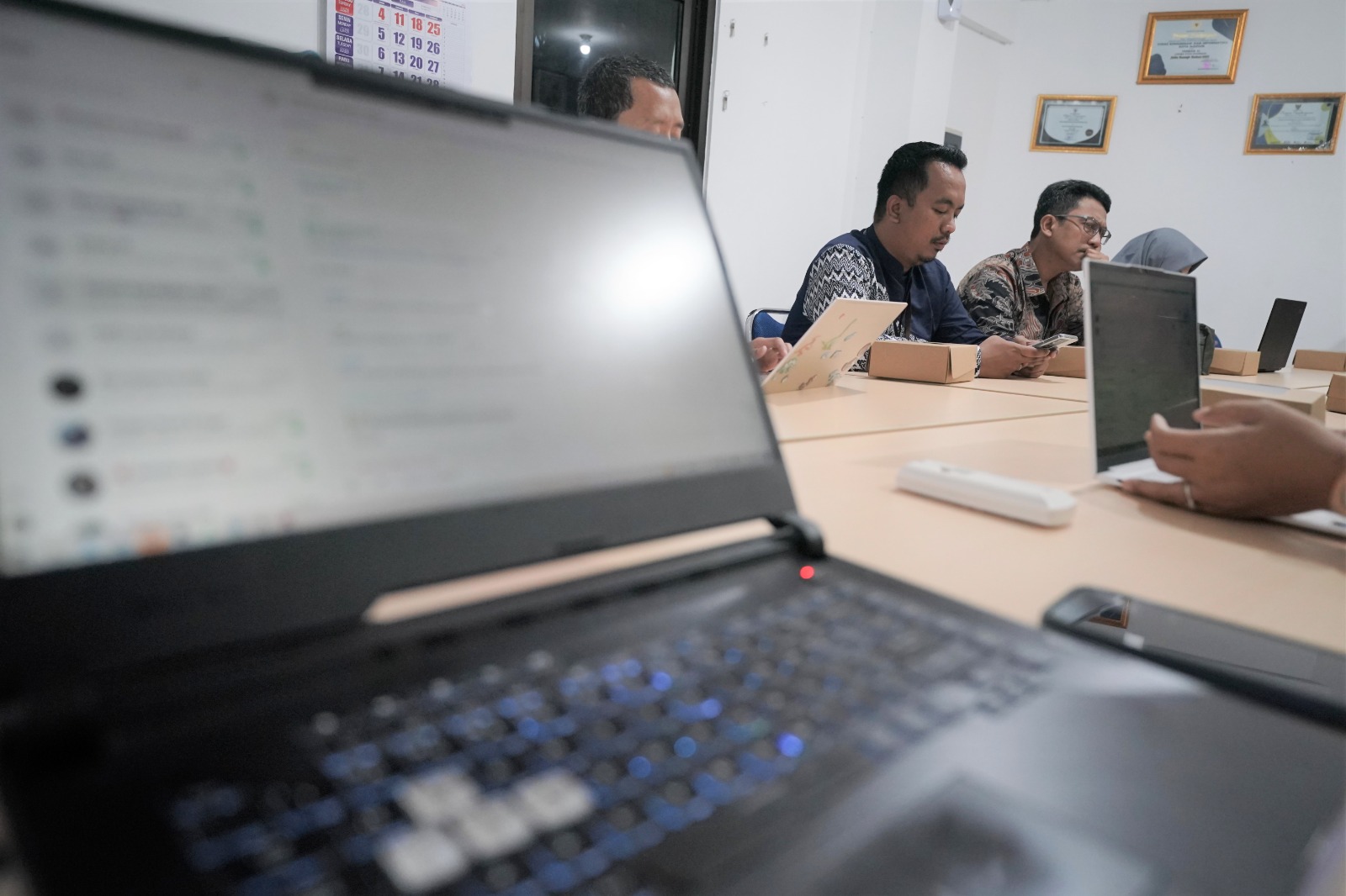 Foto 5 dari 5: Tertarik Layanan Internet Gratis Profit M-Tech, Tim Kemenko Bidang Perekonomian Kunjungi Kota Madiun