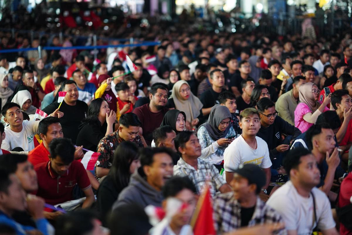 Foto 1 dari 9: Pemkot Gelar Nobar Berhadiah Sepeda, Pj Wali Kota: Antusias Masyarakat Luar Biasa