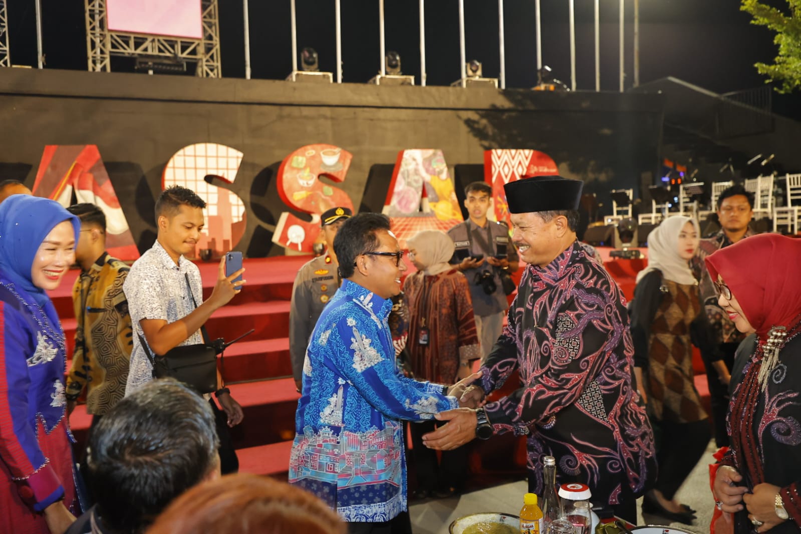 Foto 3 dari 10: Wali Kota Madiun Hadiri Gala Dinner Rakernas Apeksi 2023