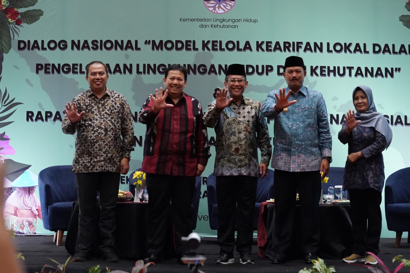 Foto 8 dari 10: Suguhkan Tata Kelola Kota Berwawasan Lingkungan, Wali Kota Maidi Jadi Pembicara Nasional Giat Kementerian